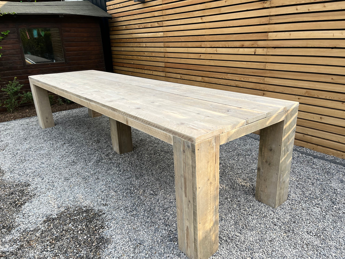 Steigerhout tuintafel blokpoot
