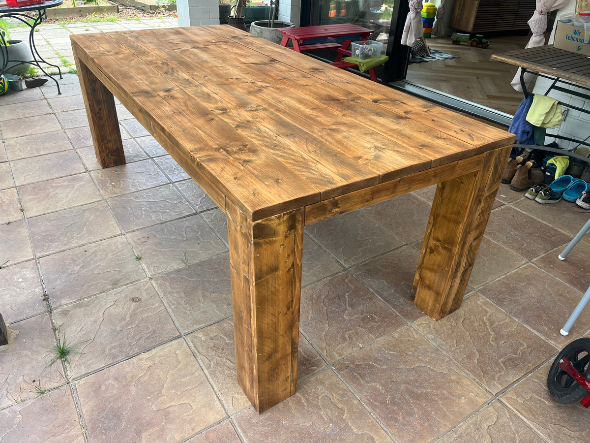 Steigerhout tuintafel blokpoot